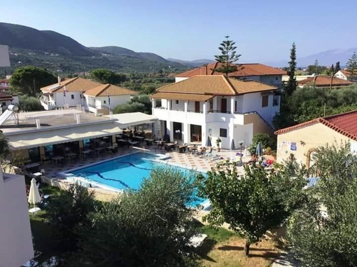 Potamitis Aparthotel
